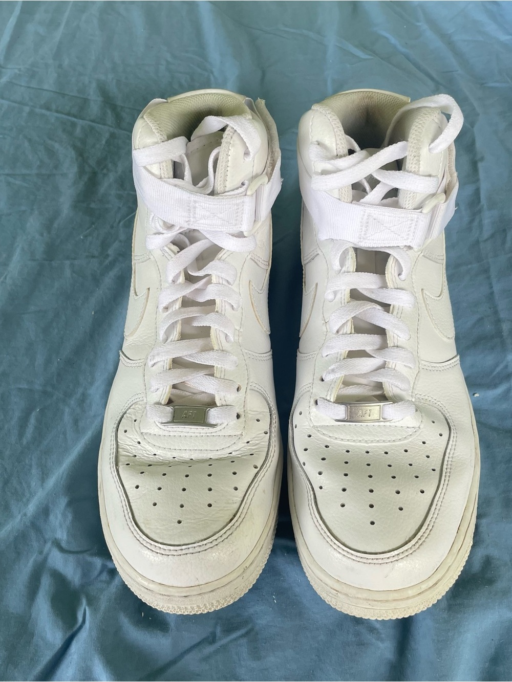 Men's High-Top Athletic Sneakers in White